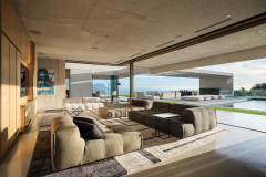 OVD-919_Int_004_Family-Room_003_al